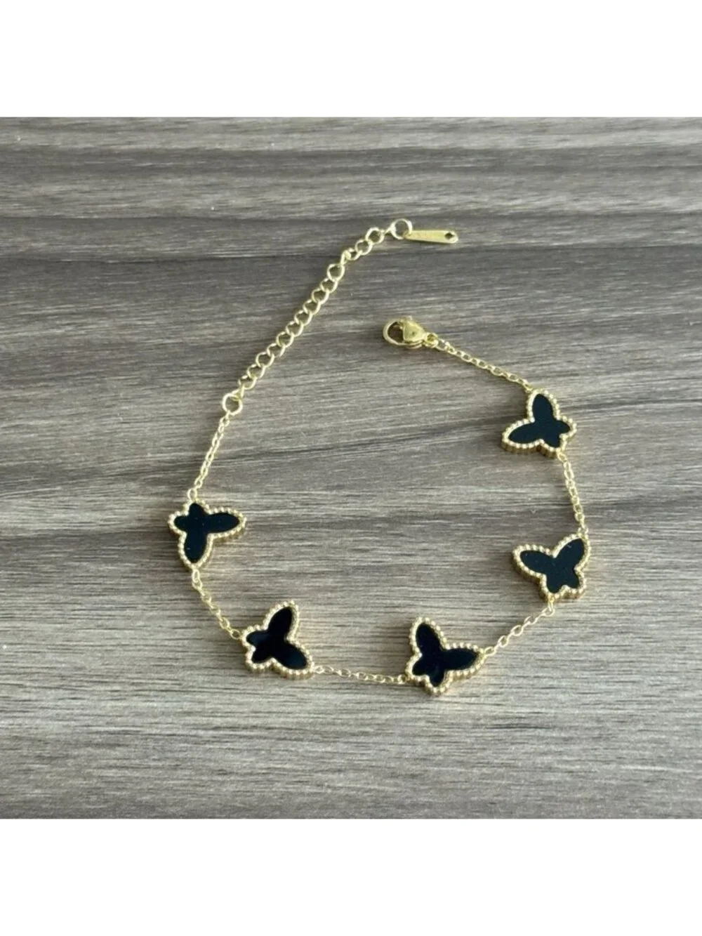 Black Butterfly Bracelet Q870